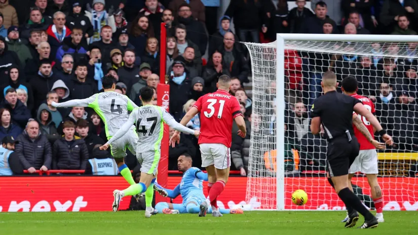 Gol Tidžanija Rejndersa (Mančester Siti) na meču sa Notingem Forestom